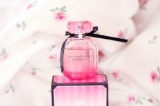 Nejoblíbenější parfém Bombshell | Zdroj: Weheartit.com